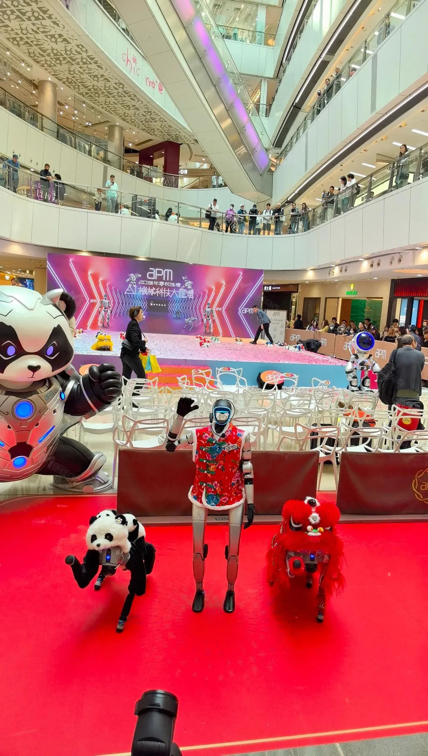 香港apm：人形机器人租售业务的创新实践与未来展望